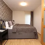Roosikrantsi Apartment Tallinn
