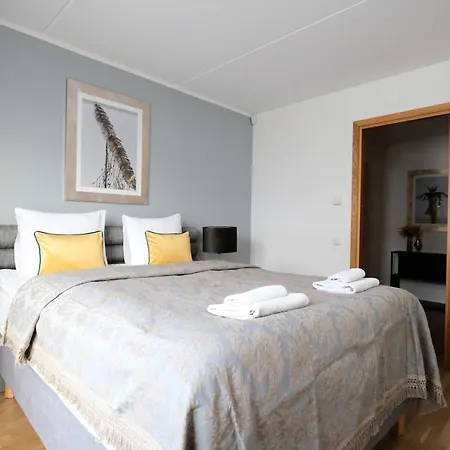 Roosikrantsi Apartamento *