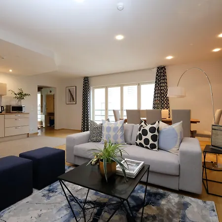 Roosikrantsi Lejlighed *