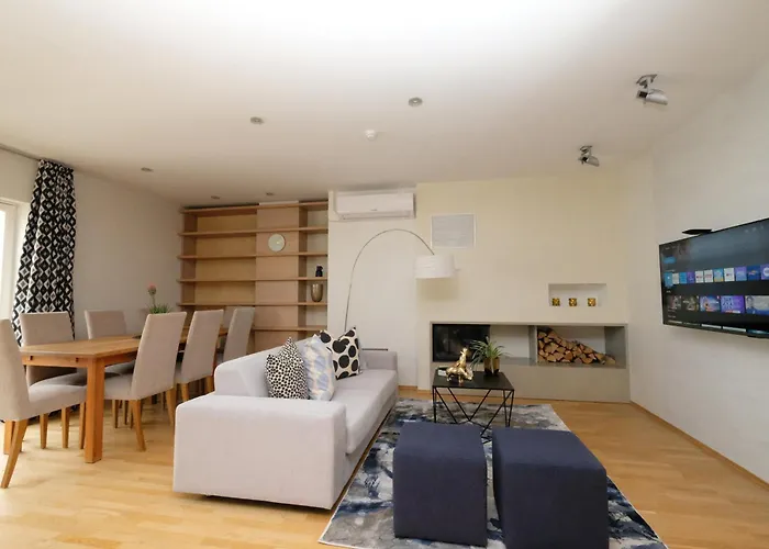 Roosikrantsi Apartment