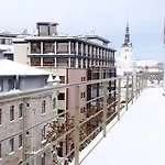 Roosikrantsi Reval